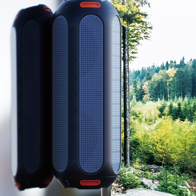 Prenosný Bluetooth reproduktor so solárnym panelom AERIUM T5000 LED TWS